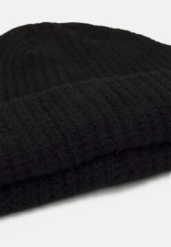 Pier One SHORT MICRO BEANIE UNISEX - Mütze - Black 10 Pier One SHORT MICRO BEANIE UNISEX - Mütze - Black -Bekleidungs Verkauf 0ebb65d54b0643c5908d2c2364f4ca2c