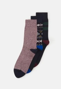Pier One 3PACK - Socken - Dark Blue, Dark Red, White 10 Pier One 3PACK - Socken - Dark Blue, Dark Red, White -Bekleidungs Verkauf 184d959e5fd3487c9e43973166d9c2dc 1