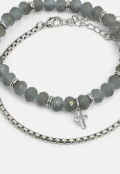 Pier One 2 PACK - Armband - Silver-coloured 10 Pier One 2 PACK - Armband - Silver-coloured -Bekleidungs Verkauf 2760b860f16a4919b3aca43a3332a0a6