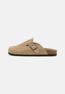 Pier One LEATHER UNISEX - Clogs - Beige