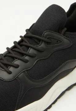 Pier One UNISEX - Sneaker Low - Black/white 13 Pier One UNISEX - Sneaker Low - Black/white -Bekleidungs Verkauf 383be7e17d7b4e6fb1f7aa6c378ae4ea