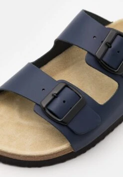 Pier One UNISEX - Hausschuh - Dark Blue 13 Pier One UNISEX - Hausschuh - Dark Blue -Bekleidungs Verkauf 3d8a5cdb5e514771841f04cbfc9f95cd