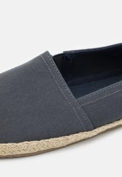 Pier One UNISEX - Espadrille - Dark Grey 13 Pier One UNISEX - Espadrille - Dark Grey -Bekleidungs Verkauf 401b2a9b74114e80a73dde61f7ec34a5