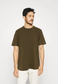 Pier One 5 PACK - T-Shirt Basic - Mint/off-white/khaki 13 Pier One 5 PACK - T-Shirt Basic - Mint/off-white/khaki -Bekleidungs Verkauf 42f6253d8bf64a56bd8f923f6738933f
