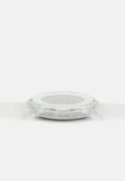 Pier One Digitaluhr - Transparent -Bekleidungs Verkauf 4386d6beaa344030852b52d67b353427