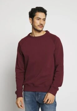 Pier One 2 PACK - Sweatshirt - Dark Blue/bordeaux 10 Pier One 2 PACK - Sweatshirt - Dark Blue/bordeaux -Bekleidungs Verkauf 510407879ee34a6abd753a7b8d709b1b