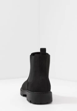 Pier One UNISEX - Stiefelette - Black 11 Pier One UNISEX - Stiefelette - Black -Bekleidungs Verkauf 53858bee51c34fff819529eb3969cf22