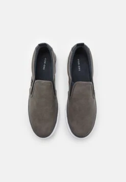 Pier One UNISEX - Sneaker Low - Grey -Bekleidungs Verkauf 5db018ad05094e649e5b236440456272