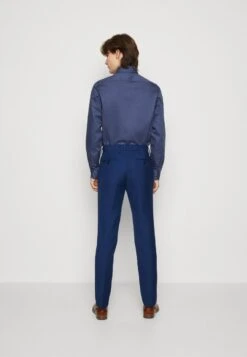 Pier One SET - Anzug - Blue 13 Pier One SET - Anzug - Blue -Bekleidungs Verkauf 7026d41b1cce4791aba808e4c5a5c8c8