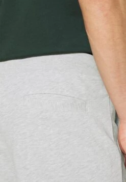 Pier One Jogginghose - Light Grey 12 Pier One Jogginghose - Light Grey -Bekleidungs Verkauf 7160a1a657b544d09a99a97432eeb09a