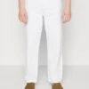 Pier One Jeans Relaxed Fit - White 1 Pier One Jeans Relaxed Fit - White -Bekleidungs Verkauf 746fac2d62f64db086e715bc4315adc2