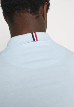 Pier One TRICOLORE TRIM POLO - Poloshirt - Light Blue 12 Pier One TRICOLORE TRIM POLO - Poloshirt - Light Blue -Bekleidungs Verkauf 77000455c63a4cc1bb84bb420abd4795