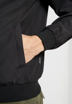 Pier One Bomberjacke - Black 13 Pier One Bomberjacke - Black -Bekleidungs Verkauf 785de7e873654e248854c6583672cfa7