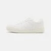 Pier One Sneaker Low - White 2 Pier One Sneaker Low - White -Bekleidungs Verkauf 7993e41335524c52ad0537214134d9c4
