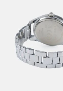 Pier One UNISEX - Uhr - Silver-coloured/green 9 Pier One UNISEX - Uhr - Silver-coloured/green -Bekleidungs Verkauf 86d5265bdec74c299b60e4d4fbea44ee