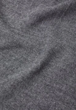 Pier One UNISEX - Schal - Grey 11 Pier One UNISEX - Schal - Grey -Bekleidungs Verkauf b85fce244843463092e70810a666af42