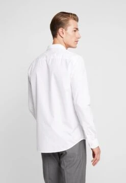 Pier One 2 PACK - Businesshemd - White/light Blue -Bekleidungs Verkauf be6c104a9fb24ec4b7e3fbf862bb62fa