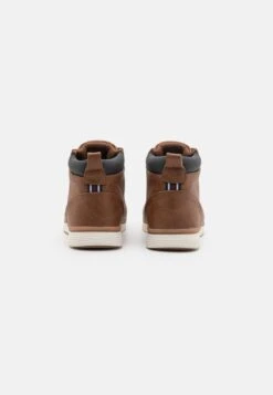 Pier One Sneaker High - Brown 10 Pier One Sneaker High - Brown -Bekleidungs Verkauf c77775c15456475da8762edfbe1e535c