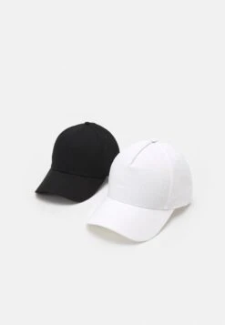 Pier One UNISEX 2 PACK - Cap - Black/white 12 Pier One UNISEX 2 PACK - Cap - Black/white -Bekleidungs Verkauf c81afa5f2a2041ba9384bf535a217551 1