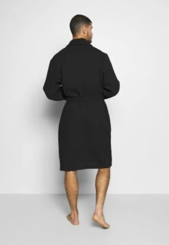 Pier One Bademantel - Lack 10 Pier One Bademantel - Lack -Bekleidungs Verkauf d614789e87404273b6304883ac5a35bf