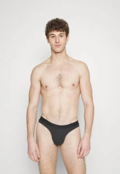 Pier One 3 PACK - Slip - Red/grey/black -Bekleidungs Verkauf dc27697b26534a9cbcca1555a1dfc300 1