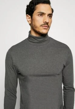 Pier One Langarmshirt - Dark Gray 13 Pier One Langarmshirt - Dark Gray -Bekleidungs Verkauf e42af118bc964ff58253df3c3e082585