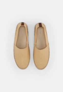 Pier One RENA ESPADRILLE UNISEX - Espadrille - Beige 11 Pier One RENA ESPADRILLE UNISEX - Espadrille - Beige -Bekleidungs Verkauf ee8bede9139e442b9465d505e9097d21