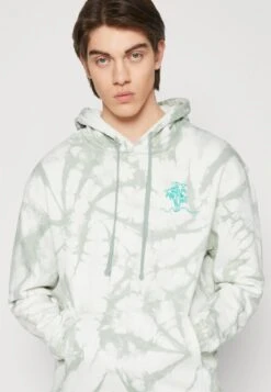 Pier One Kapuzenpullover - Green 11 Pier One Kapuzenpullover - Green -Bekleidungs Verkauf faf27ee842ef4efea167a307e07de606